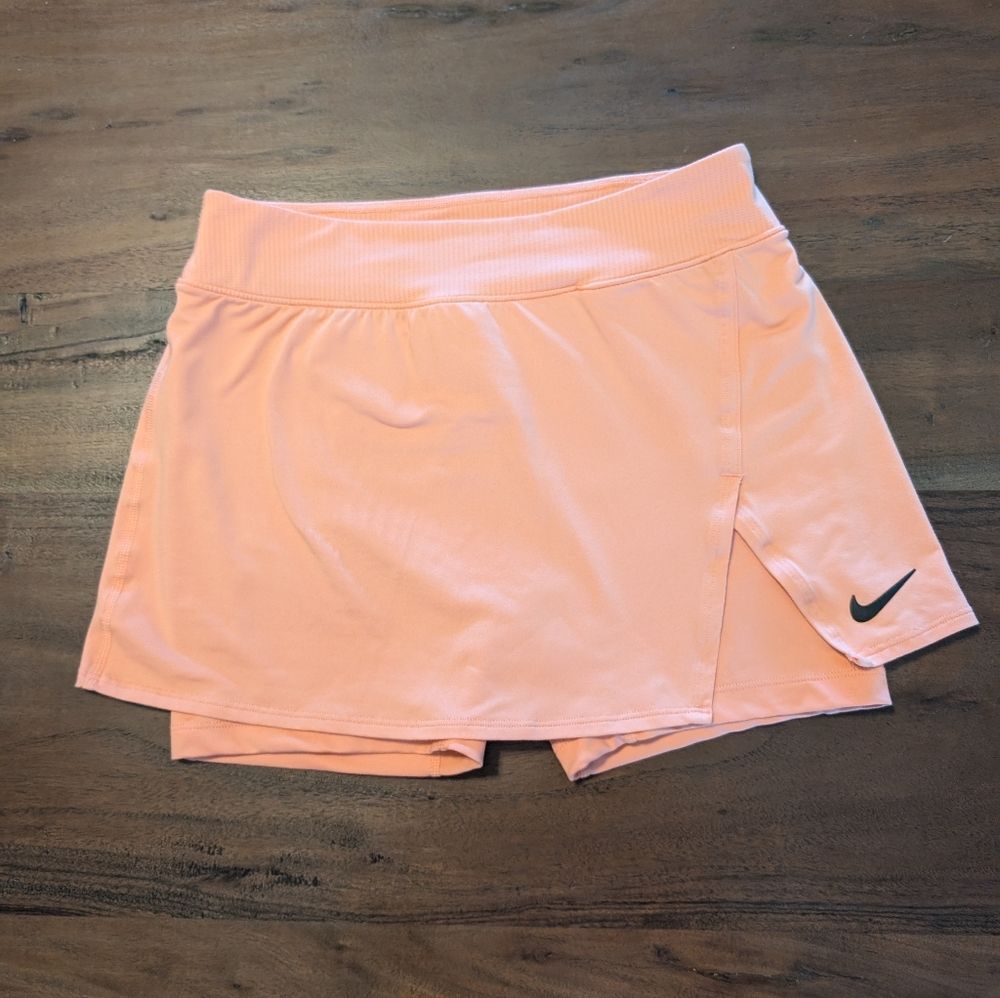Nike Dri-FIT Victory Skort Peach Size Small Slim Fit